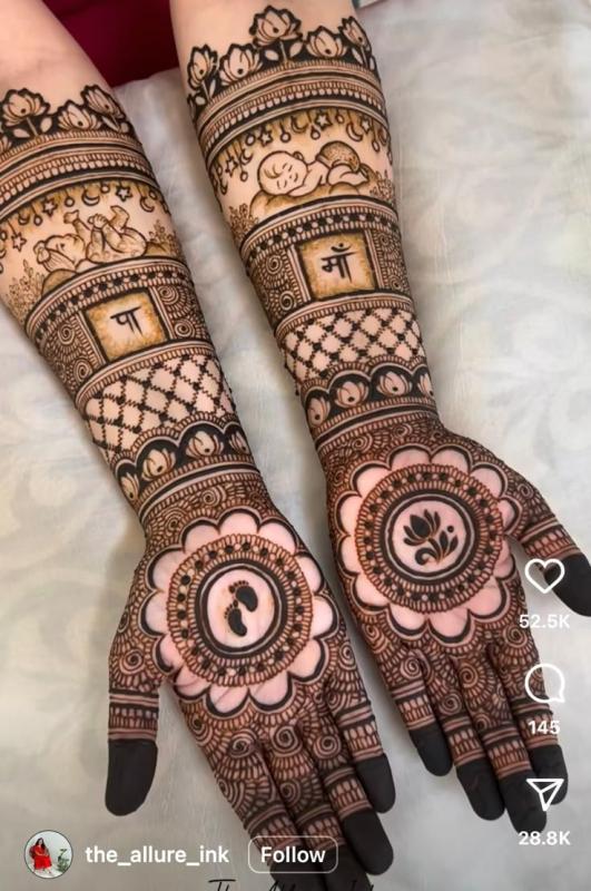 Mehndi Artist 