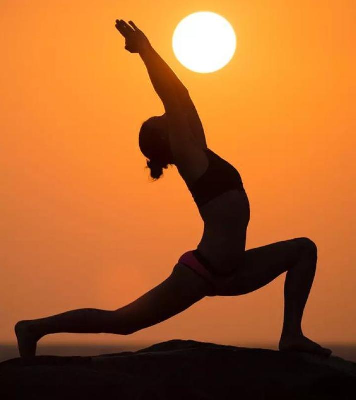  Yoga 